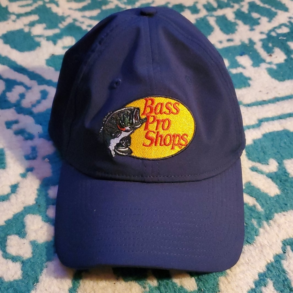 🌞 Bass Pro Shops lightweight fishing hat